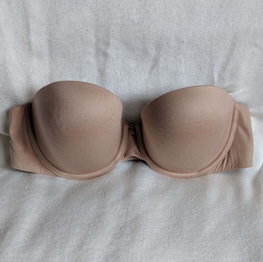 Victoria's Secret nude lined strapless bra